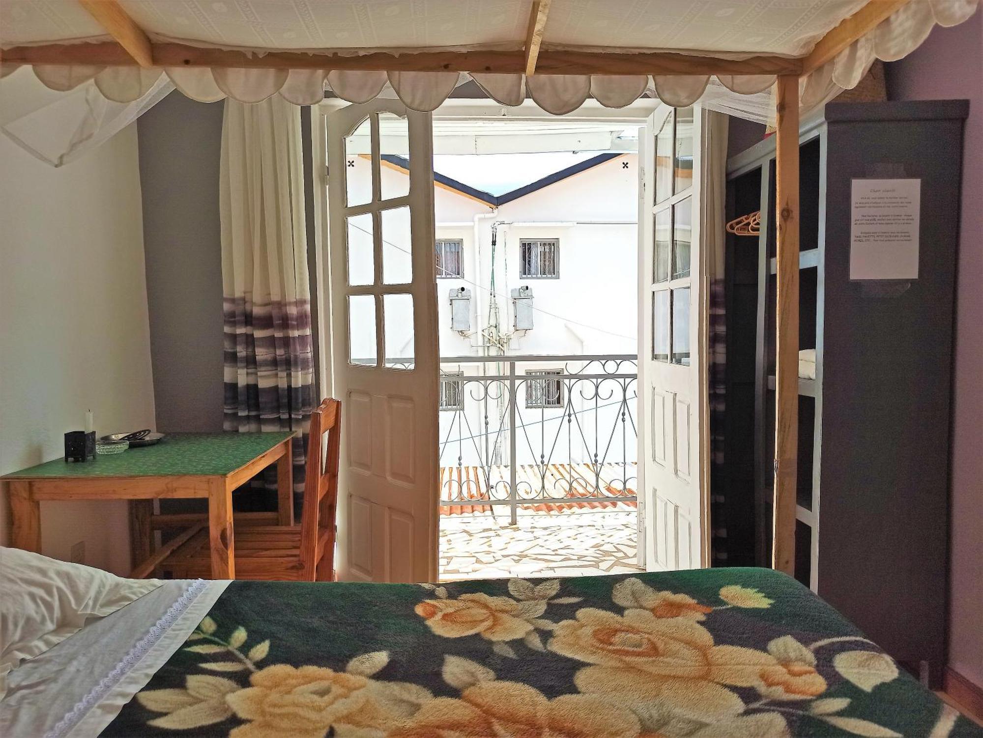 Chez Jeanne Chambre D'Hote Антананариву Экстерьер фото