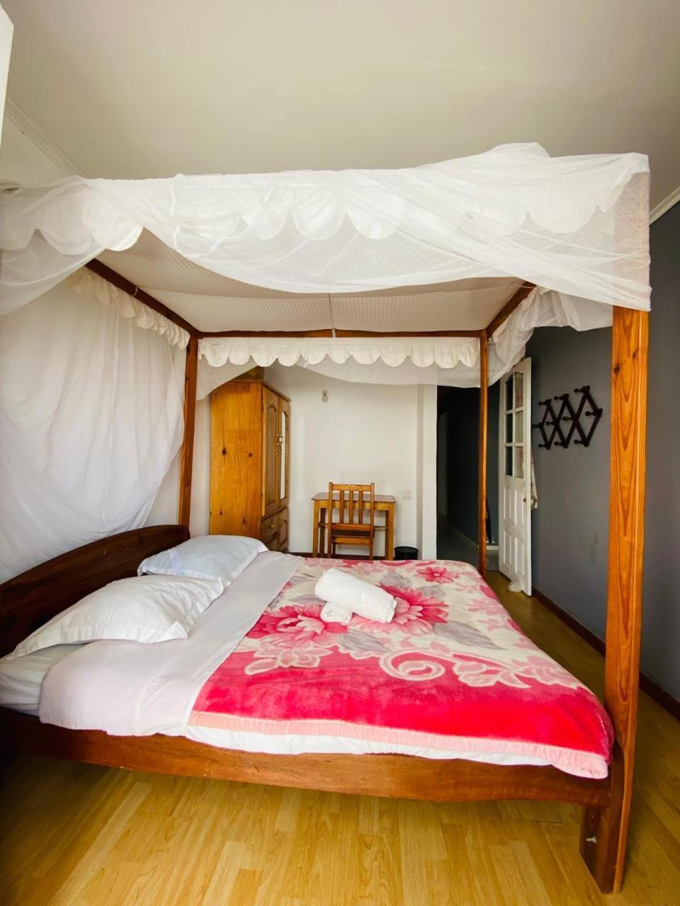 Chez Jeanne Chambre D'Hote Антананариву Экстерьер фото